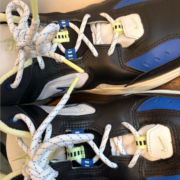 Nike Men's Chunky Sneaker in Black, Blue & Neon Yellow - Picture 9 of 10